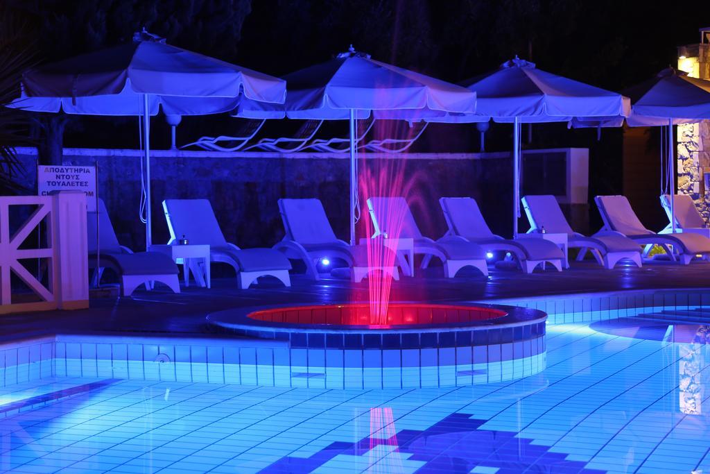 Sea Sun Aparthotel Plomari Buitenkant foto
