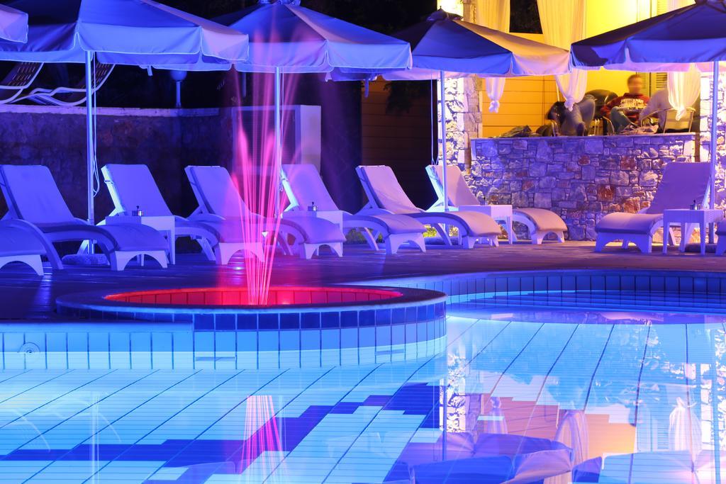 Sea Sun Aparthotel Plomari Buitenkant foto