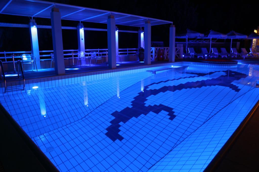 Sea Sun Aparthotel Plomari Buitenkant foto