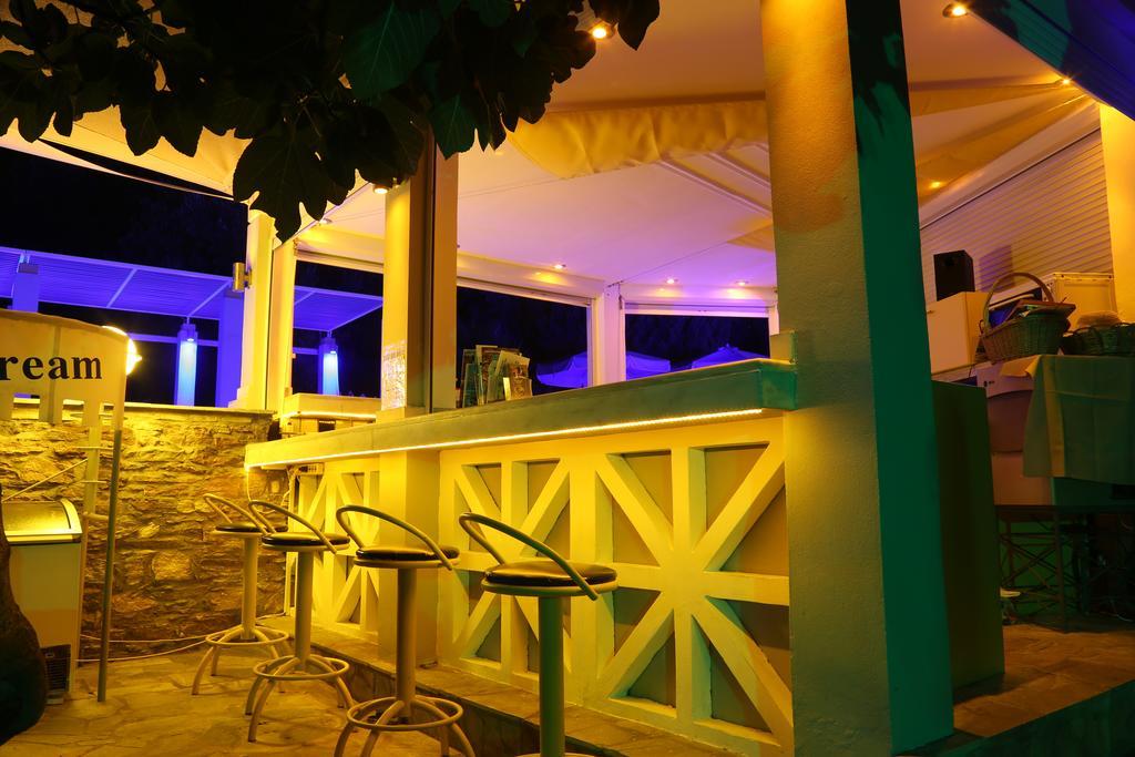 Sea Sun Aparthotel Plomari Buitenkant foto